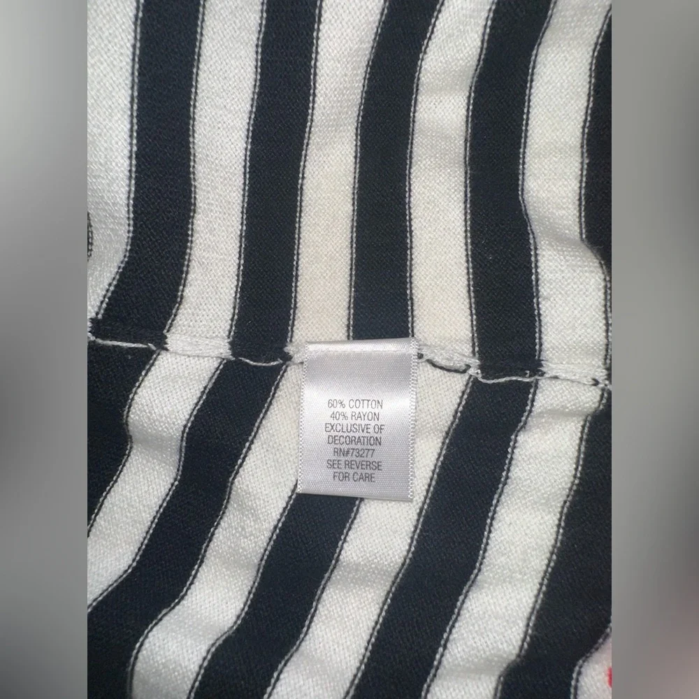 ELLE Black and White Striped w Red ruffle Button Up Cardigan Sweater Women’s L - Picture 4 of 6